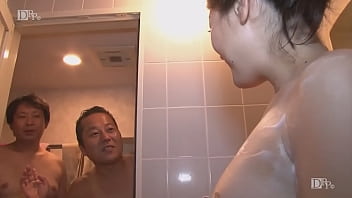 Hot Dan Bergairah, Adegan Mesra Wanita Cantik Nan Seksi Kyoko Nakajima Yang Suka Bercinta Tersaji Di Sini