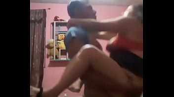 Gadis Bergairah Dan Menggairahkan