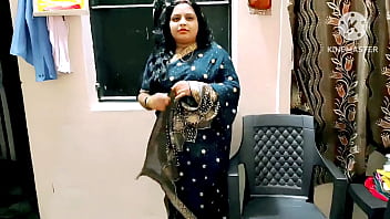 Desi Bhabhi India Ngentot Habis-habisan Dengan Tetangga Muda Yang Nafsu Membara