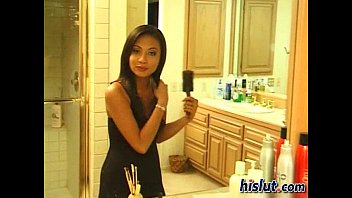 Jade Diciptakan Untuk Melayani Hasrat Seksual Yang Tak Terpuaskan