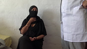Istri Amatir Arab Meneguk Sperm Doktor Mesum Yang Gila Seks