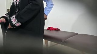 Gadis Berhijab Yang Diam-diam Menggoda Dengan Sensualitasnya