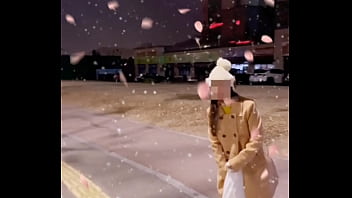 Malam Dingin Thu, Em Khoe Thân Nóng Bỏng Trong Tour Hướng Dẫn Đầy Gợi Cảm