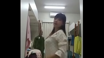 Mantan Pacar Cina Indonesia Telanjang Bulat Menari Dengan Goyang Menggoda