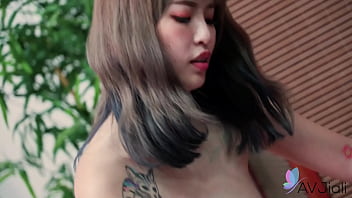 Gadis Cina Nakal Menggoda Dan Bercinta Panas Dengan Pria Gemuk.