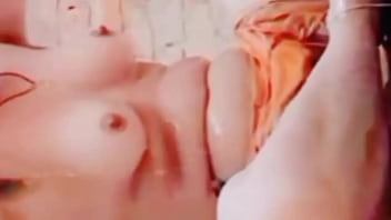 Desi Gadis Panas Jari-jemari Menggoda Memek Di Kamar Mandi, Video Mms Bikin Ngaceng Viral
