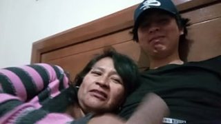 Malam Panas Bersama Ibu Mertuaku Yang Bergairah