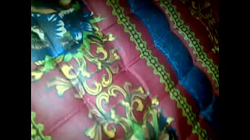 Mami Indonesia Yang Panas Dan Menggairahkan Di Atas Kontol Besar