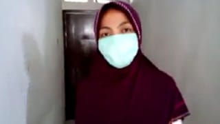 Jilboobs Berdaster Masturbasi Pakai Masker