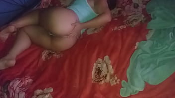 Capturé A Mi Empleada Colombiana Para Exhibir Su Enorme Trasero Y Su Cuerpo Suplicando A Gritos Por Sexo