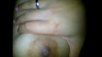 Gadis Indonesia Tergoda Nafsu Birahi