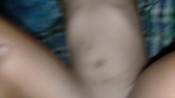 Istri Seksi Tanpa Celana Dalam Minta Petunjuk Jalan Dan Membiarkan Pria Asing Meraba Tubuhnya